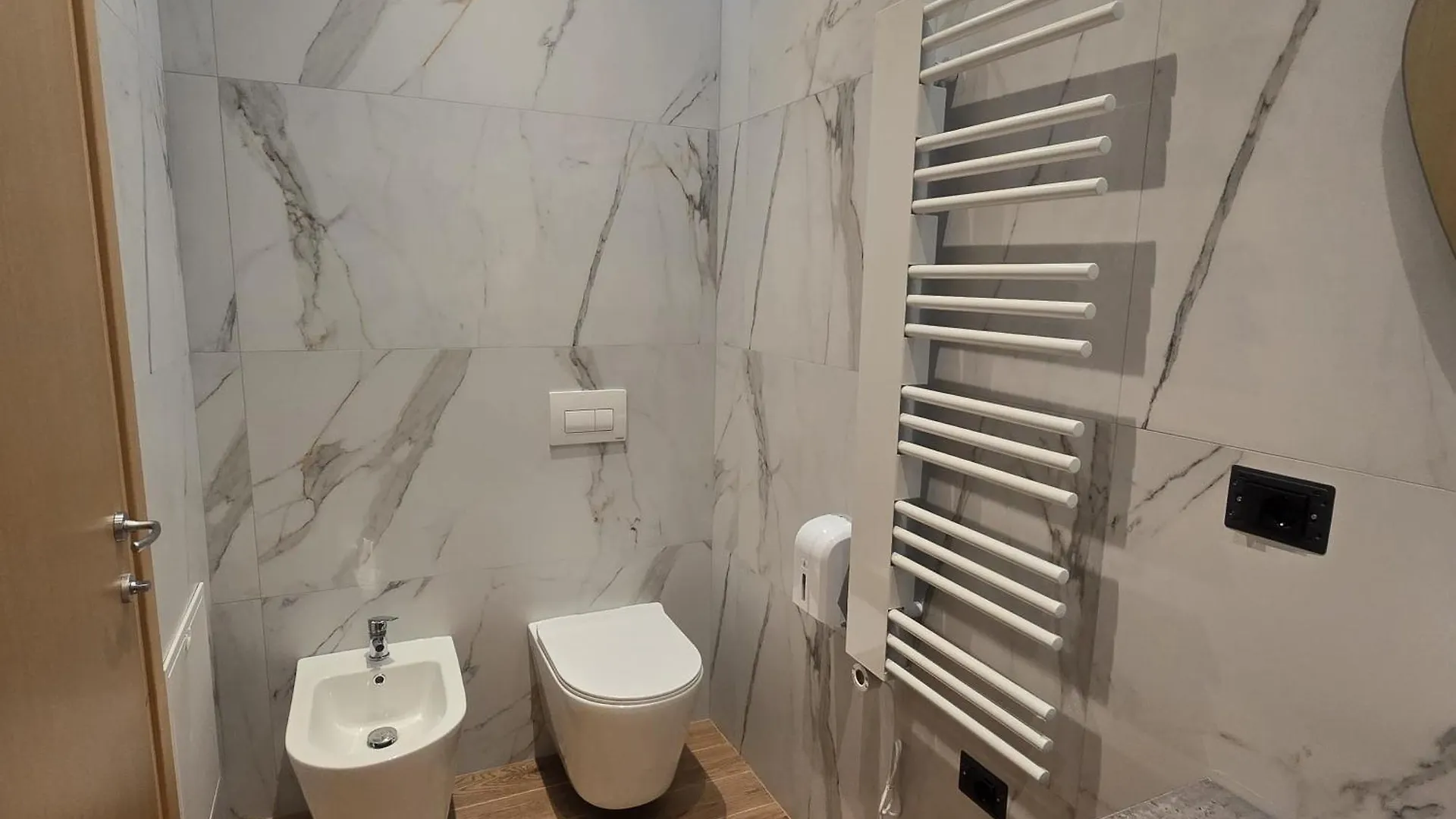 Arbo Boutique Hotel Durres 4*,  Albania