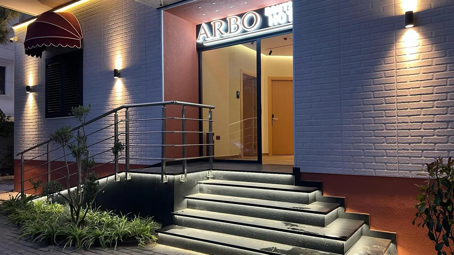 Arbo Boutique Hotel دراس