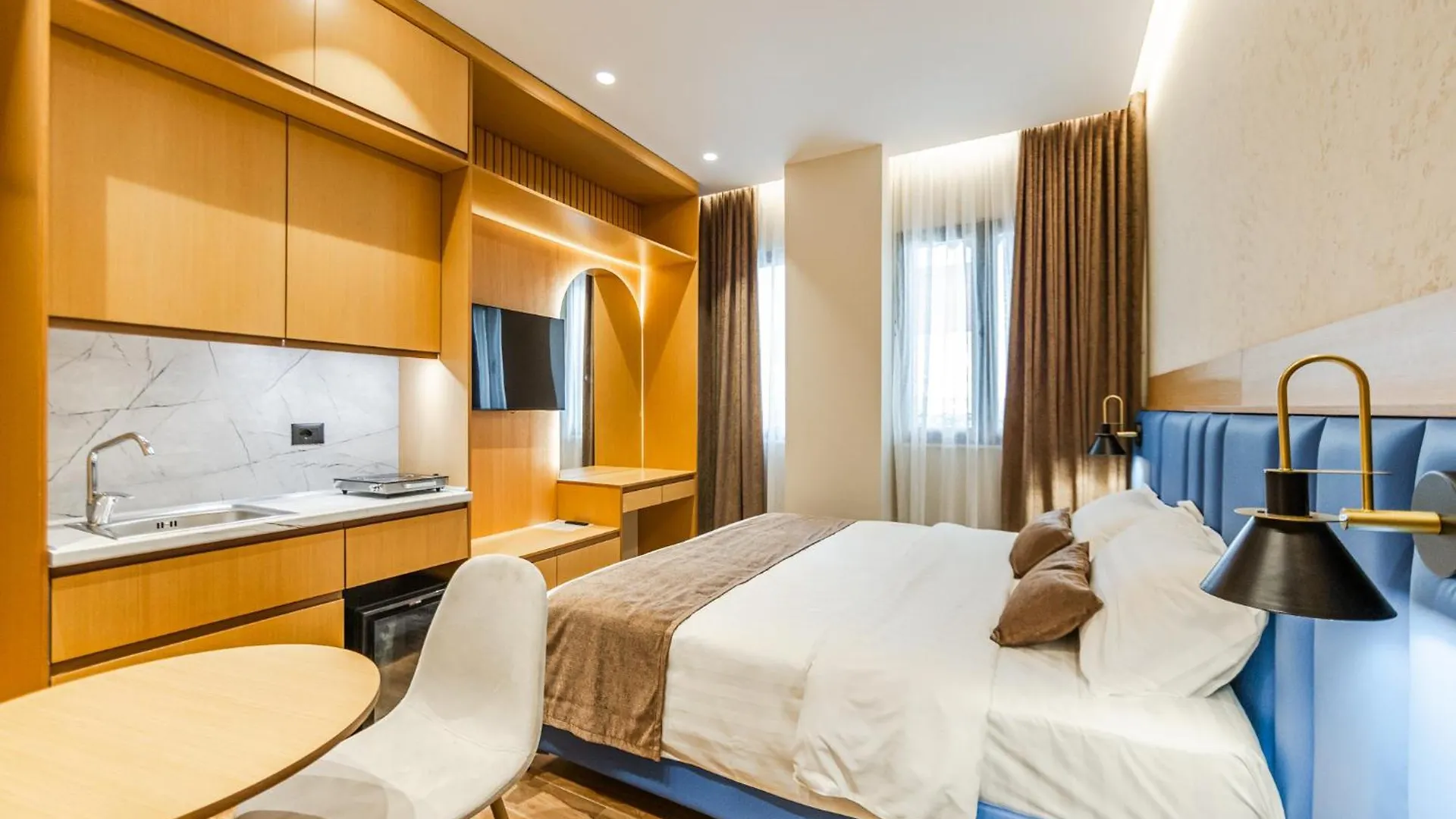 Arbo Boutique Hotel دراس