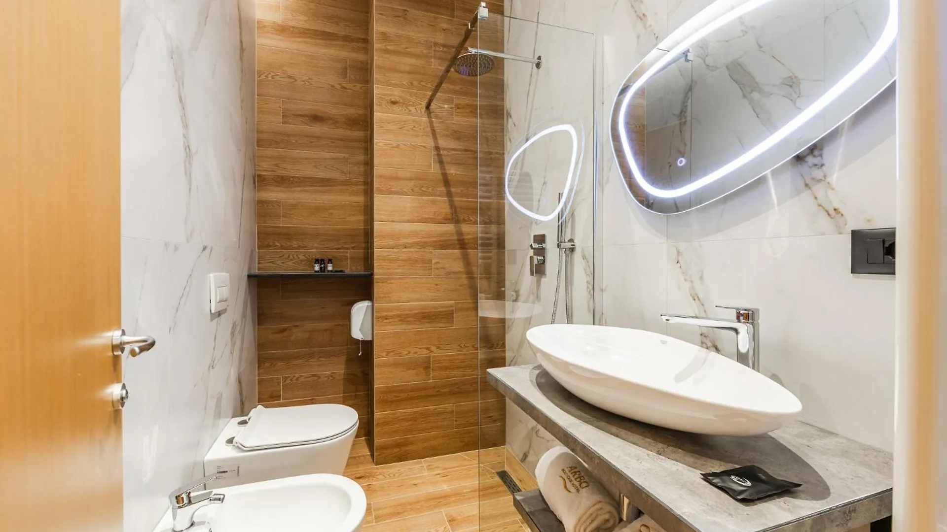 Arbo Boutique Hotel Durrës 4*,  Albánie