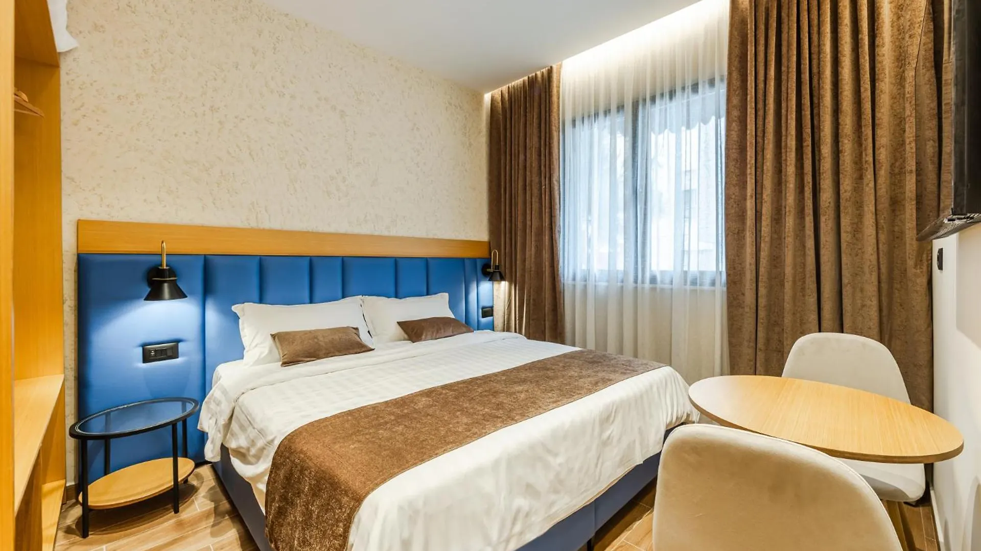Arbo Boutique Hotel دراس