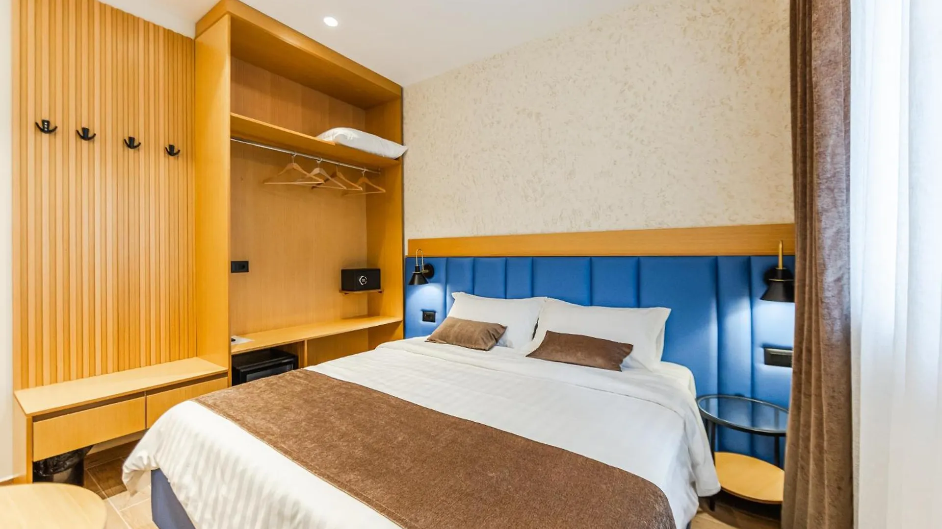 Arbo Boutique Hotel دراس
