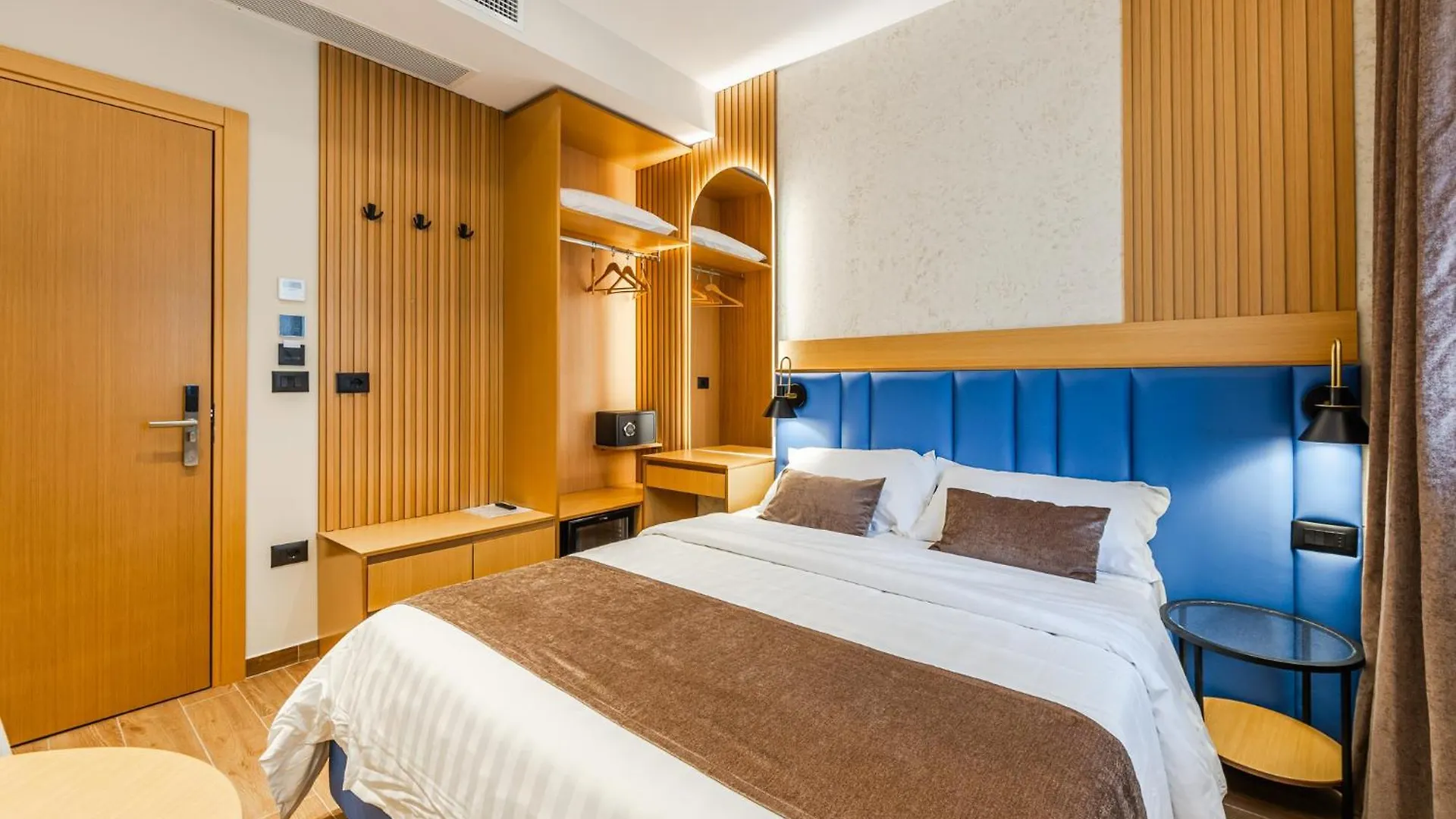 Arbo Boutique Hotel دراس